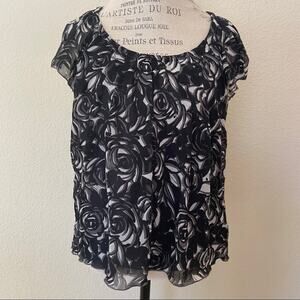Liz Claiborne Black & White Rose Cap Sleeve Blouse